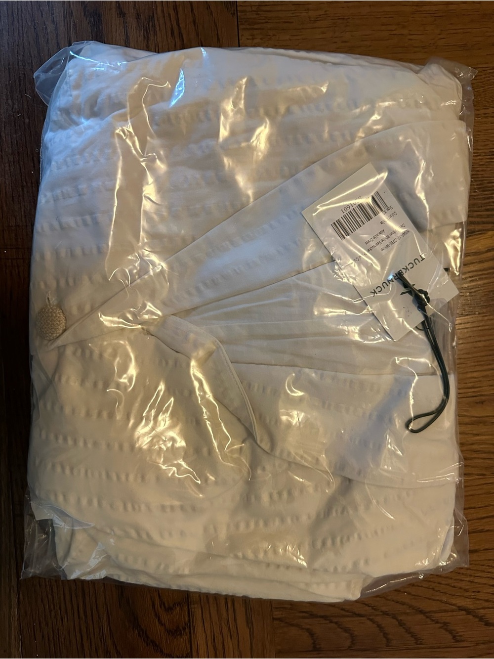 NEW Tuckernuck Adelaide dress. White Seersucker. XS. NWT - Picture 10 of 10